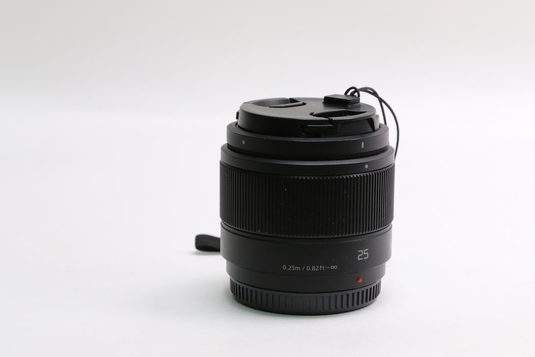 Panasonic Lumix G 25mm f/1.7 ASPH. Lens w/ Caps!