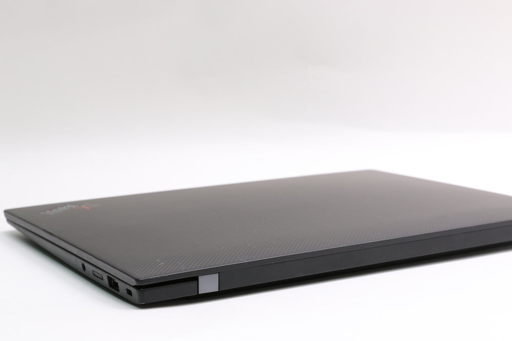 14" UHD+ Lenovo Thinkpad X1 Carbon Gen 10, i7-1270P, 32GB, 1TB, 4K Screen!