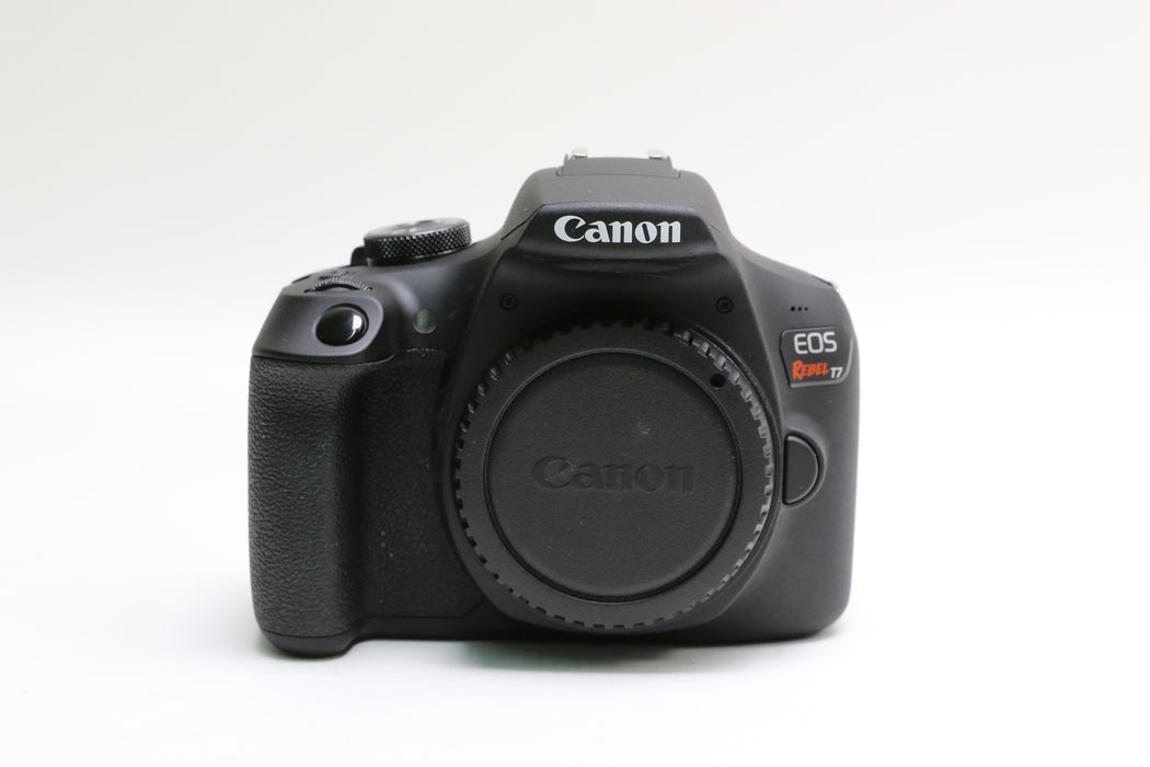 Canon EOS Rebel T7, Canon Zoom lens EF-S F/3.5-5.6 IS II