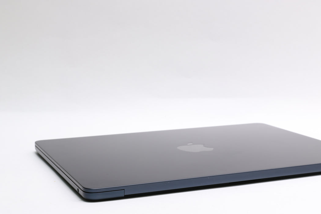 13" 2024, MacBook Air, MC8K4LL/A, Apple M3, 16GB, 256GB SSD, 8C — photo 7 of 13
