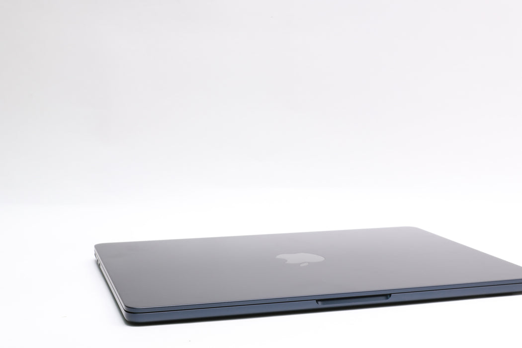 13" 2022, MacBook Air, MC7X4LL/A, Apple M2, 16GB, 256GB SSD, 8C, Only 8 Cycles! — photo 11 of 13
