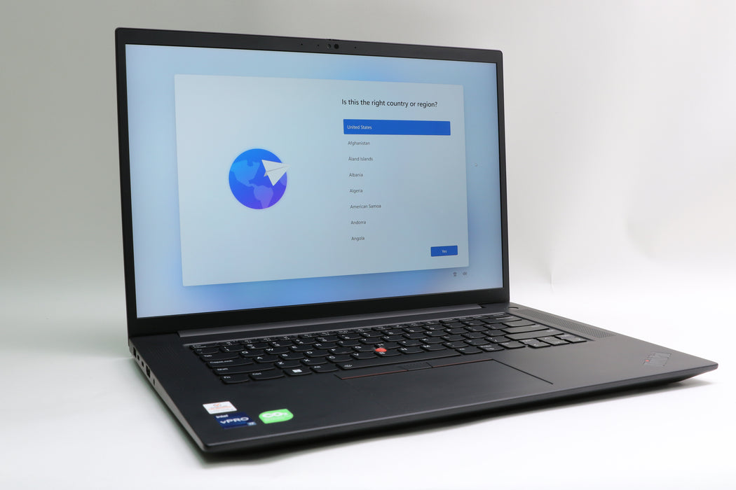 15.4" Lenovo ThinkPad X1 Extreme Gen 5, i7-12800H, 32GB, 1TB, RTX 3050 Ti, 4K!