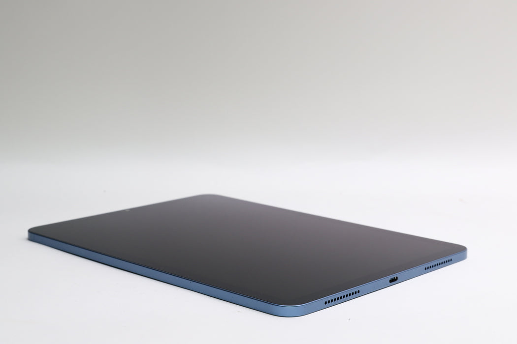 iPad Air M1, 5th Gen, 64GB, Wifi Only, Blue, MM9E3LL/A 10.9" + Pencil!