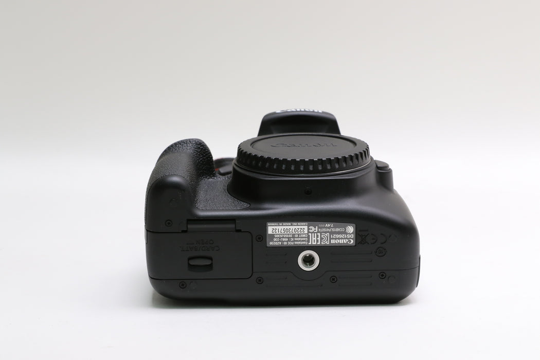 Canon EOS Rebel T6, Canon Zoom Lens EF-S 18-55mm F/3.5-5.6 IS II
