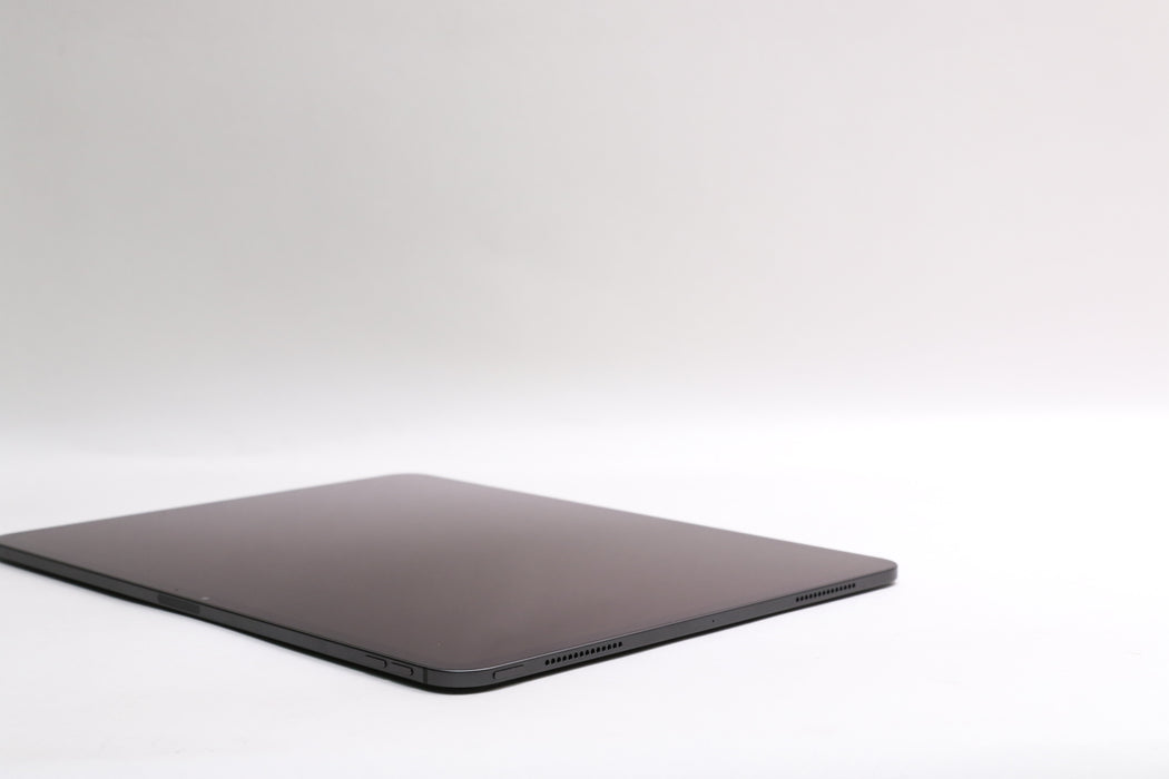 iPad Pro 13" M4, 512GB, Wi-Fi Only, Space Black, MVX43LL/A w/ Magic KB