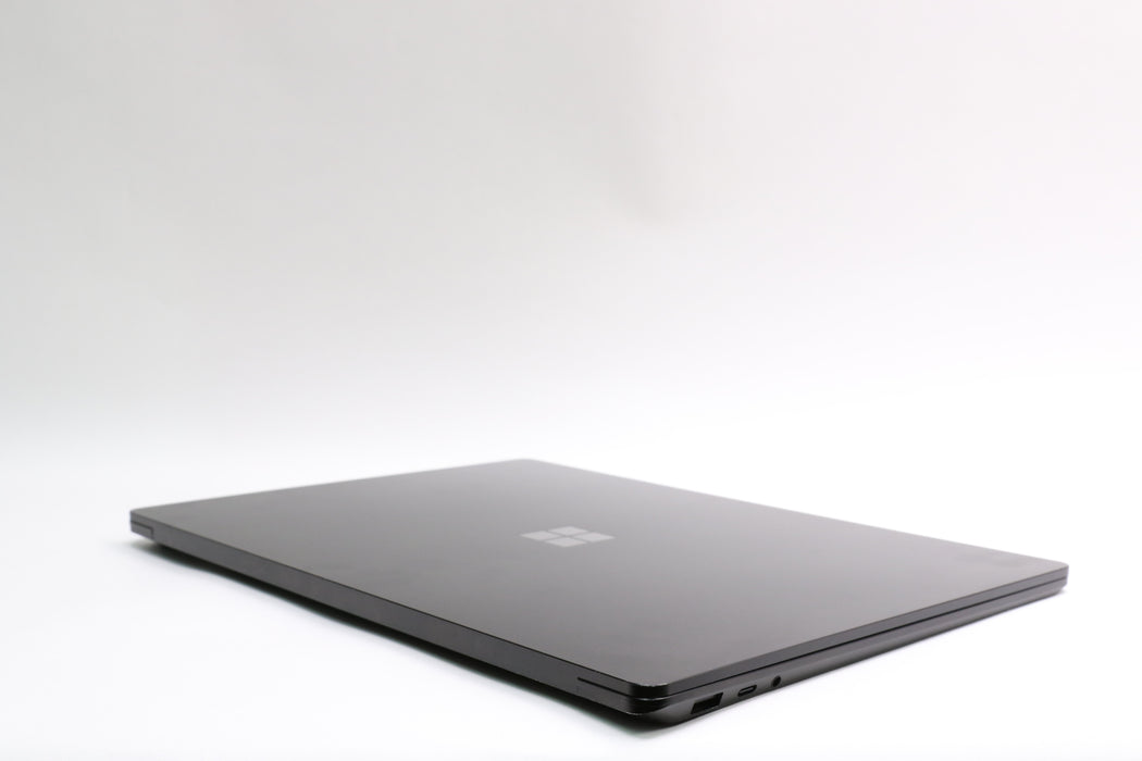 15" Microsoft Surface Laptop 4, i7-1185G7, 32GB, 1TB SSD, Touchscreen