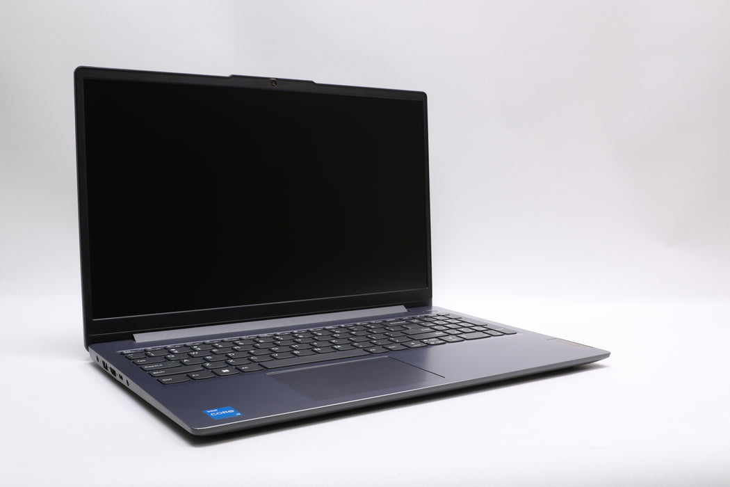 15.6" Lenovo Ideapad Slim 3, i3-N305, 8GB, 128GB, 100% Battery