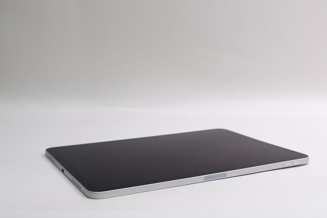 iPad Air 4th Gen, 64GB, Wi-Fi Only, Silver, MYFN2LL/A 10.9 in