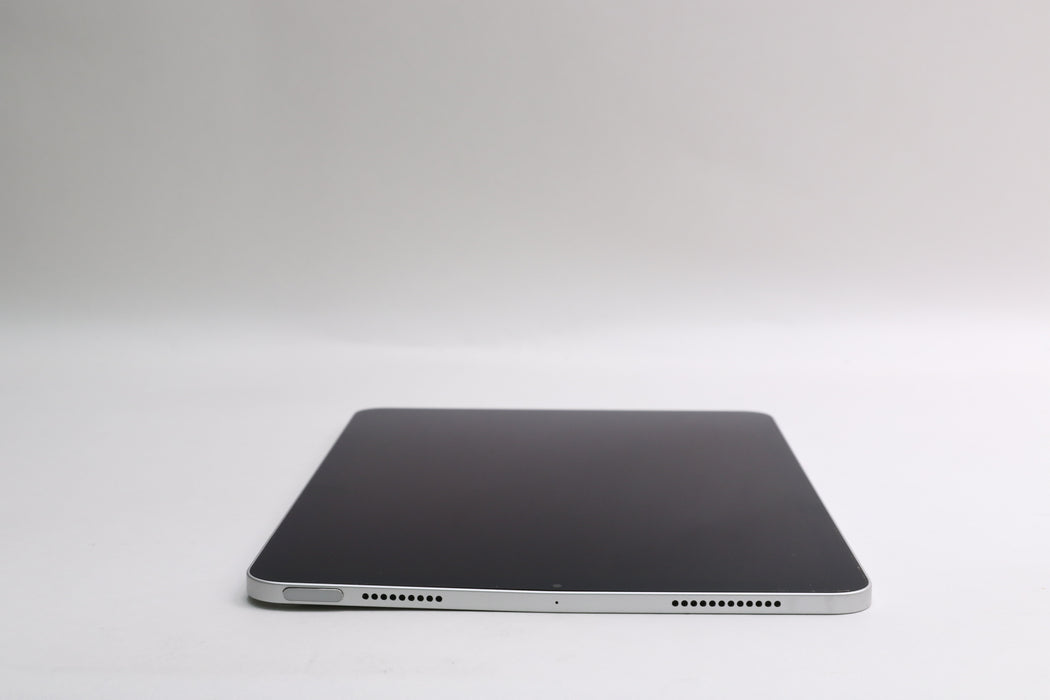 iPad Air 4th Gen, 64GB, Wi-Fi Only, Silver, MYFN2LL/A 10.9 in