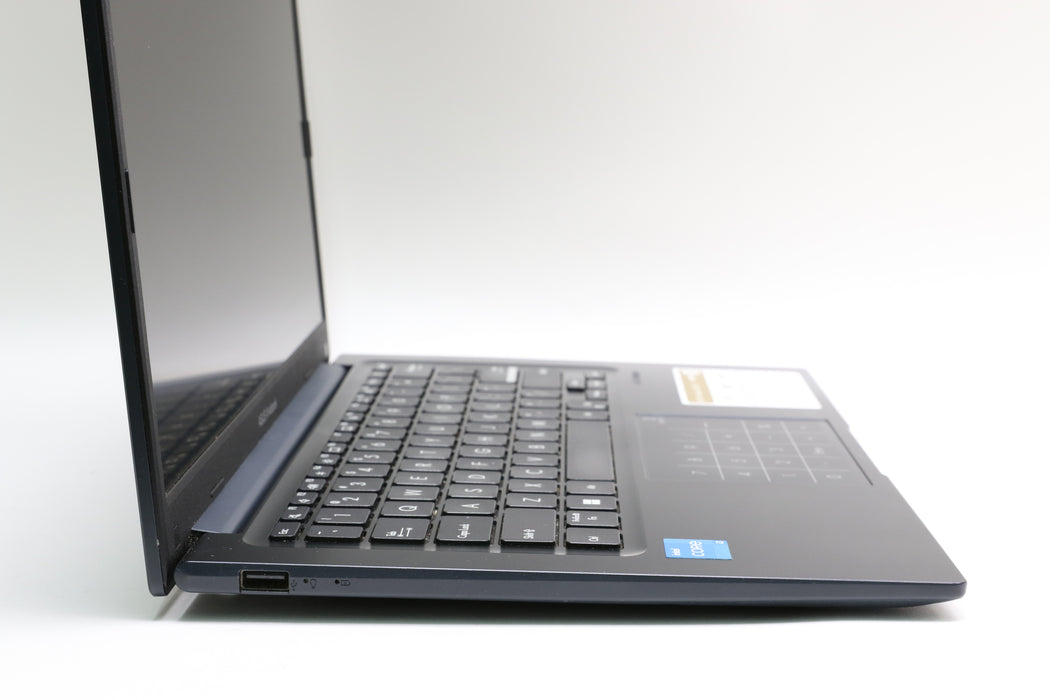 14" Asus VivoBook 14 X1404z, i3-1215U, 24GB, 1TB SSD