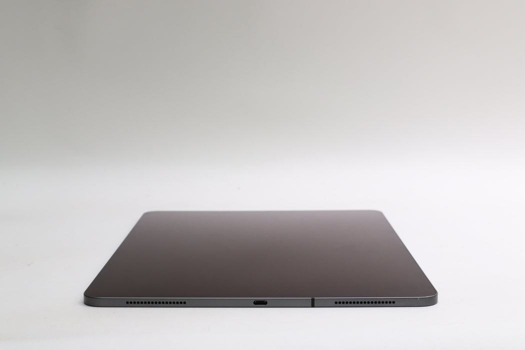 iPad Pro 12.9" 3rd Gen, 256GB, Unlocked, Space Gray, MTJ02LL/A