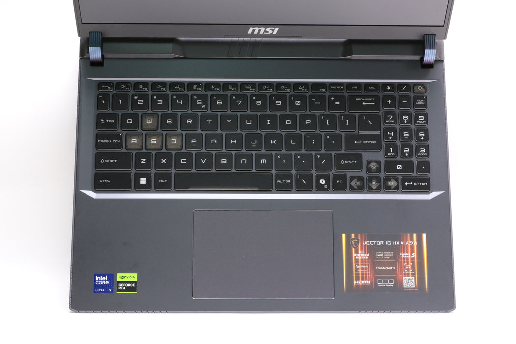 16" MSI Vector 16 Hx Ai A2XWIG, Ultra 9 275HX, 32GB, 2TB SSD (2x1TB), RTX 5080!