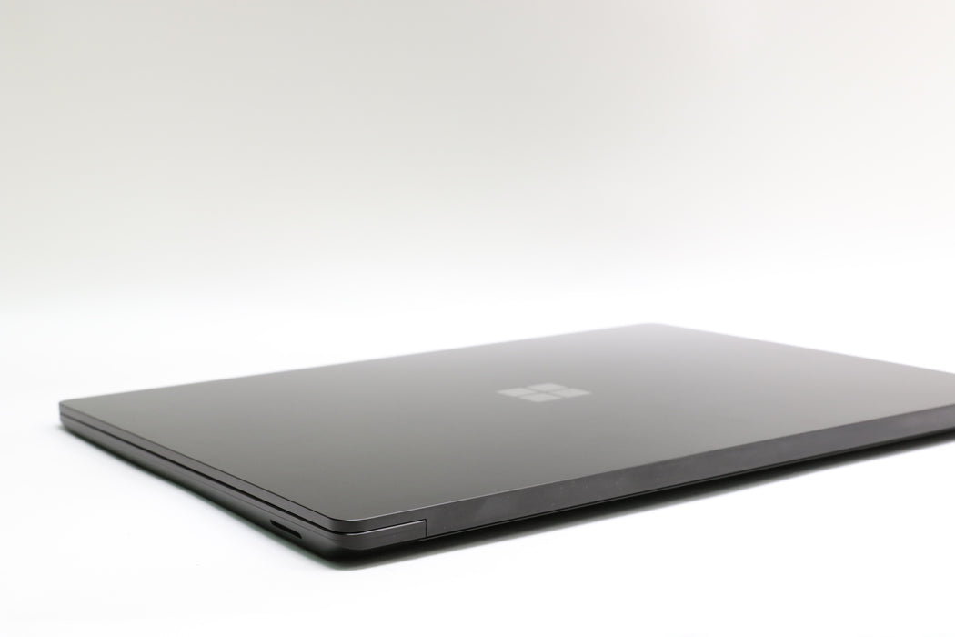 100%BATT 15" Microsoft Surface Laptop 5, i7-1265U, 32GB, 1TB SSD, Touchscreen