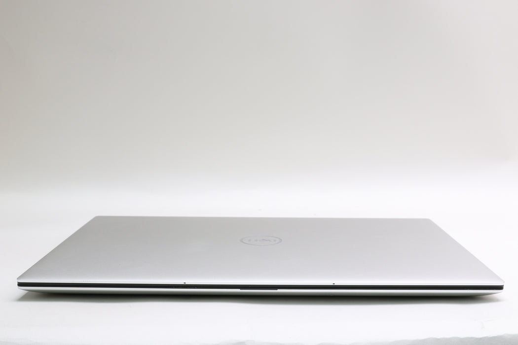 15" 3.5K OLED! Dell XPS 15 9510, i7-11800H, 32GB, 512GB, RTX 3050 Ti, 100%BATT!