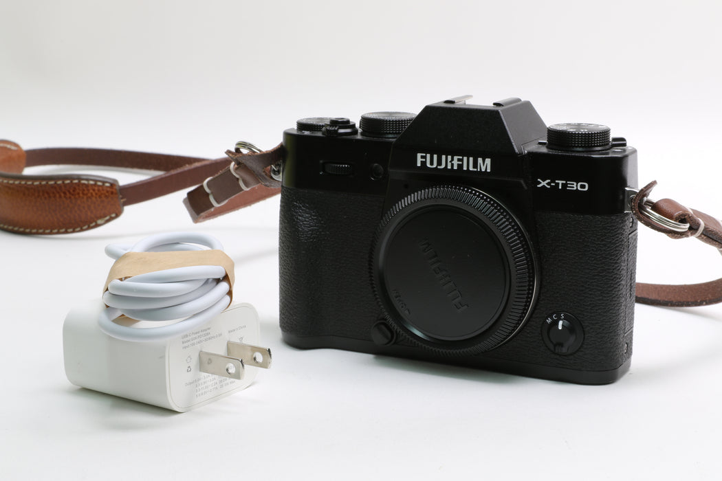 Fujifilm X-T30 II Camera, Black, VERY LOW SHUTTER COUNT of 507!