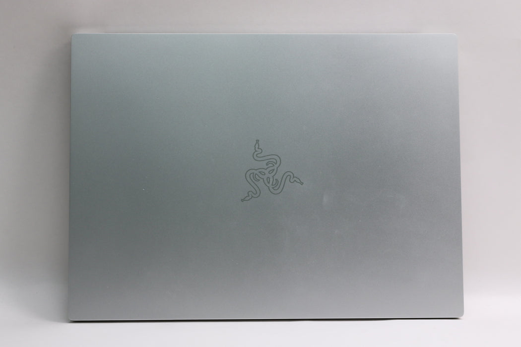 14" Razer Blade 14, AMD Ryzen 9 7940HS, 32GB, 1TB SSD, RTX 4070 Laptop GPU