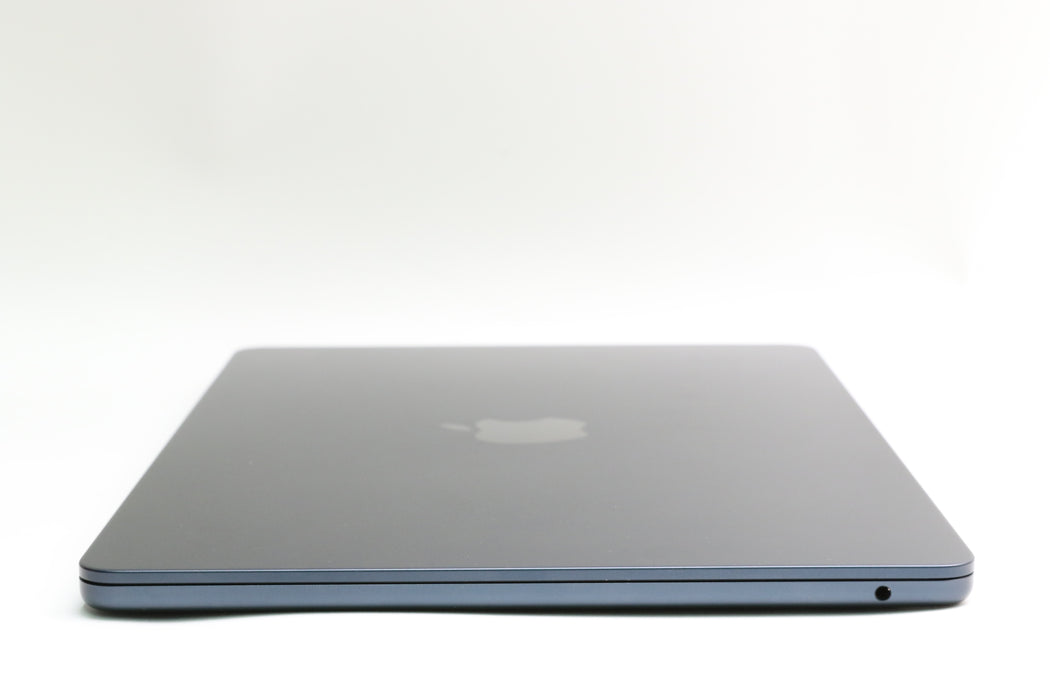 13" 2022, Macbook Air, MLY33LL/A, 3.49 GHz Apple M2, 8GB, 256GB SSD, 8C