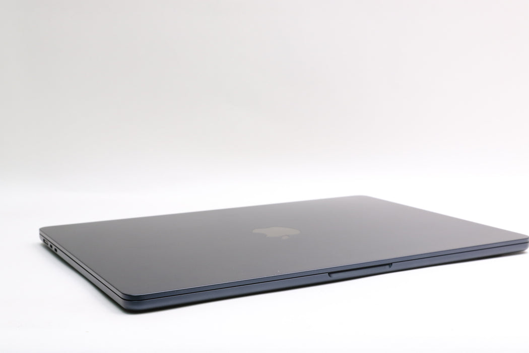 15" 2025, MacBook Air, MW1L3LL/A, Apple M4, 16GB, 256GB SSD, 10C, 6 Cycles!