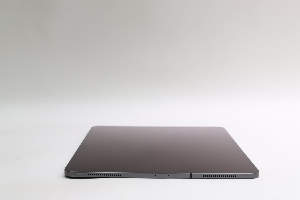 iPad Pro 12.9" 3rd Gen, 256GB, Unlocked, Space Gray, MTJ02LL/A
