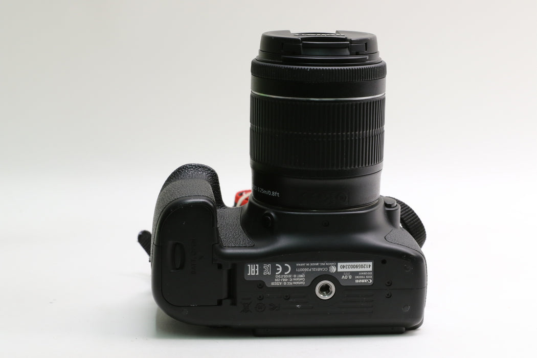 Canon EOS 70D Camera w/ EF-S 18-55mm f/3.5-5.6 IS STM, OEM Battery/Charger!