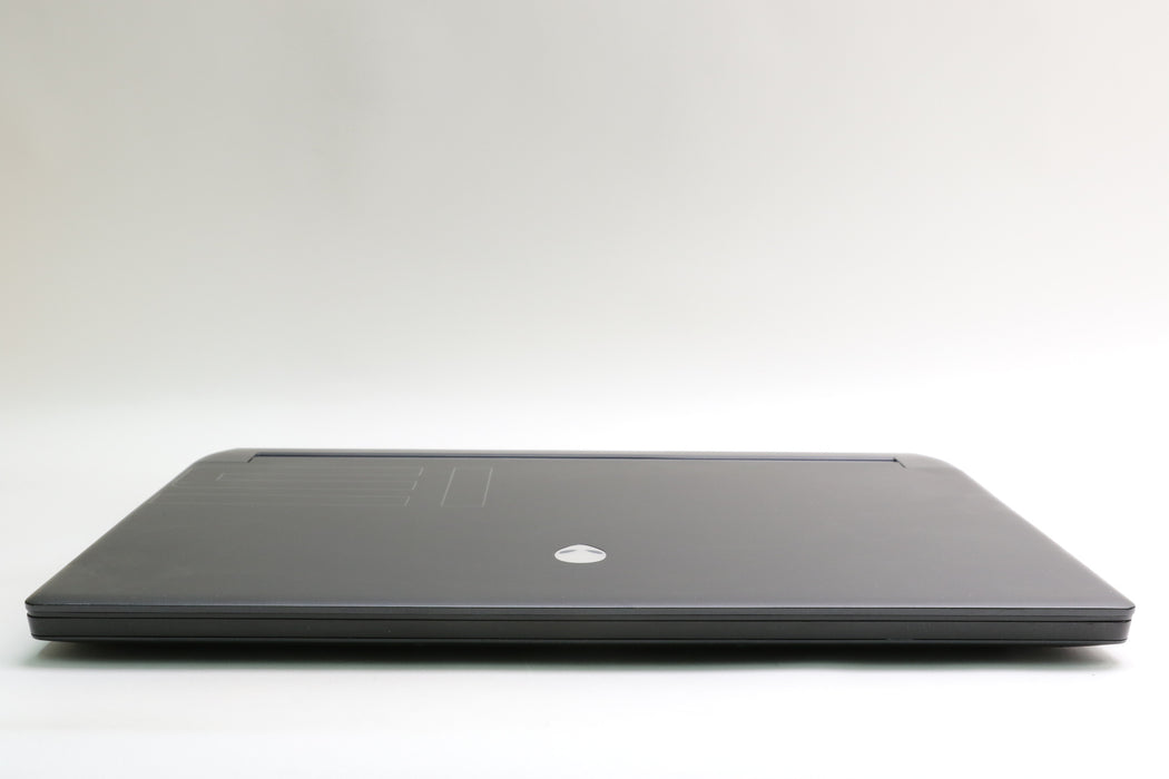 15" QHD Alienware m15 R7, i7-12700H, 16GB, 1TB SSD, RTX 3060, 100% Battery!