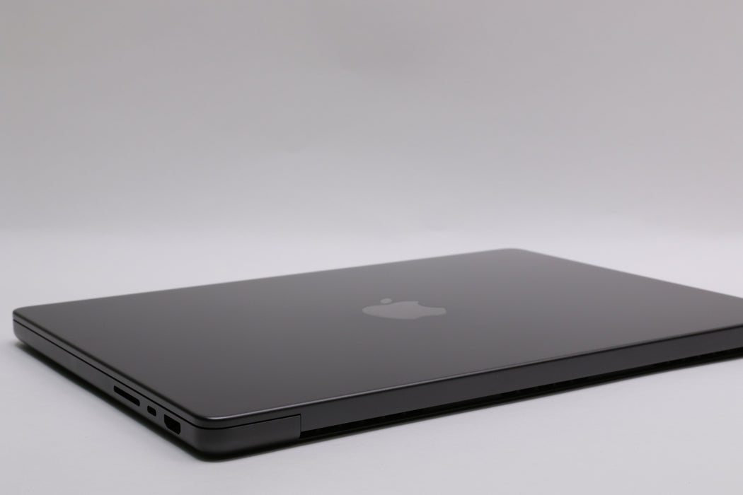 14" 2024, MacBook Pro, MW2V3LL/A, Apple M4, 16GB, 1TB SSD, 10C