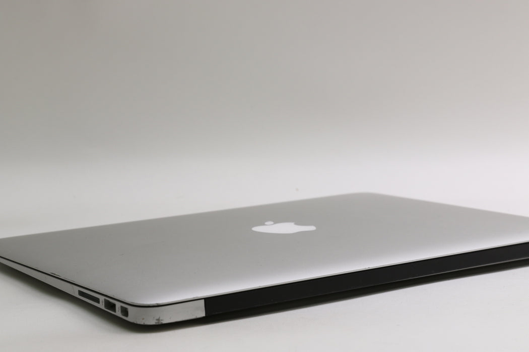 13" 2017, MacBook Air, BTO, i7-5650U, 8GB, 256GB SSD