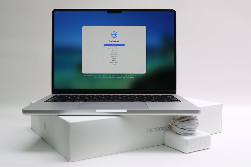 14" 2025, MacBook Pro, MDE44LL/A, Apple M5, 16GB, 512GB SSD, 10C, 100% Battery!