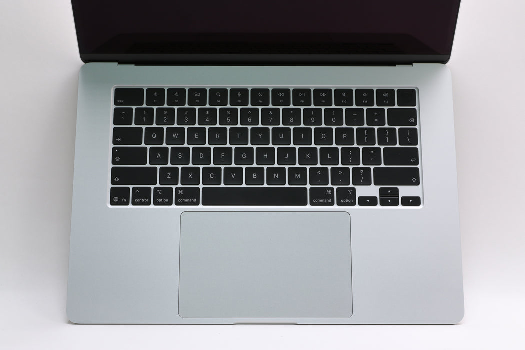 15" 2026, MacBook Air, MDVC4LL/A, Apple M5, 24GB, 1TB SSD, 10C — photo 3 of 13