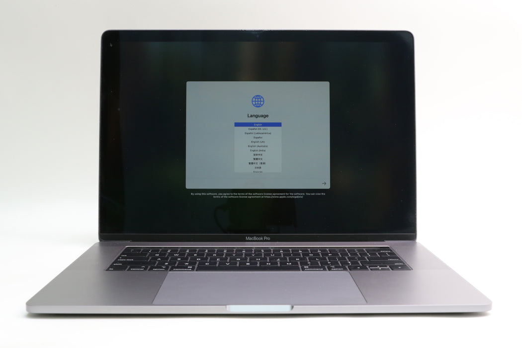 15" 2018, MacBook Pro, MR932LL/A, i7-8750H, 16GB, 256GB, Pro 555X, 100% Battery!