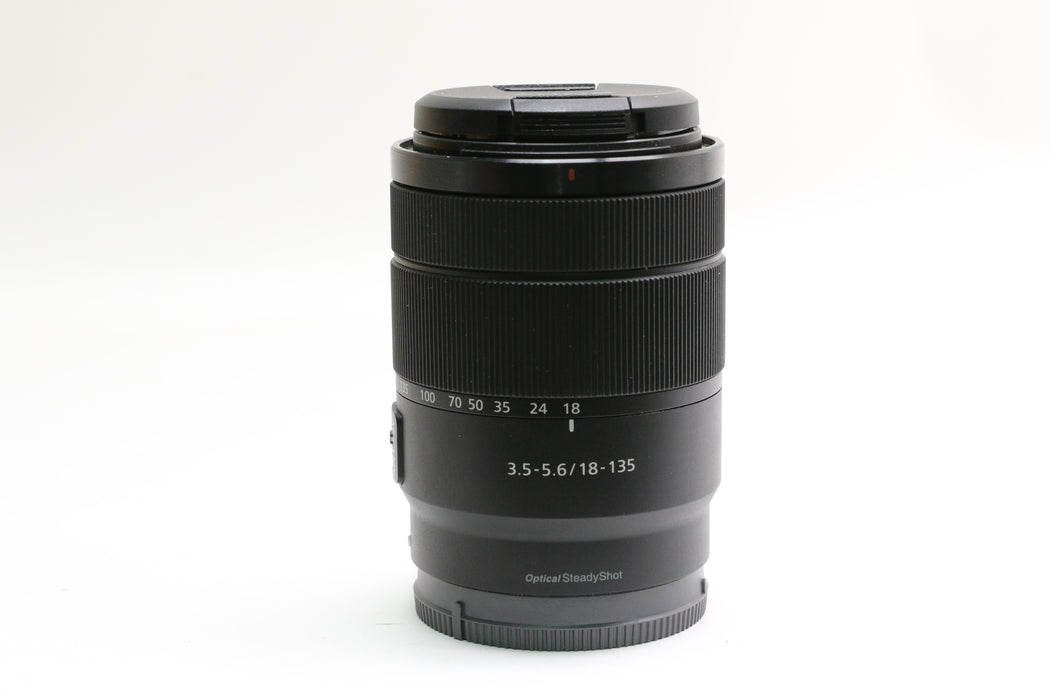 Sony E 18-135mm f/3.5-5.6 OSS Lens