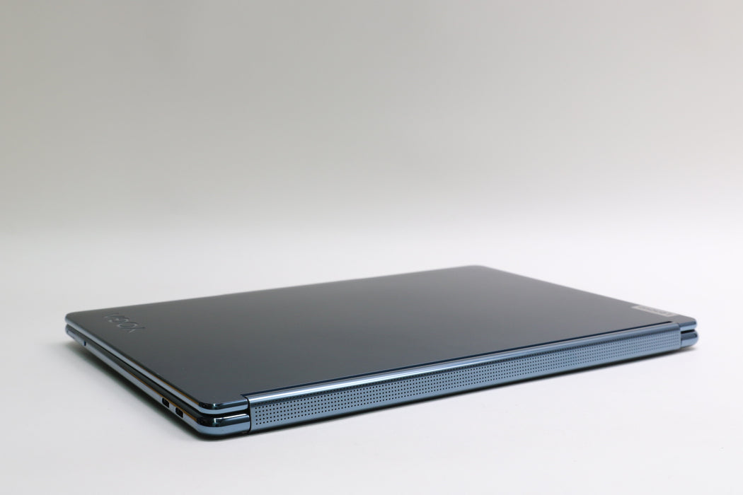 14" 2.8K Lenovo Yoga Book 9 13iru8, i7-1355U, 16GB, 1TB, Touch, 100% Battery!