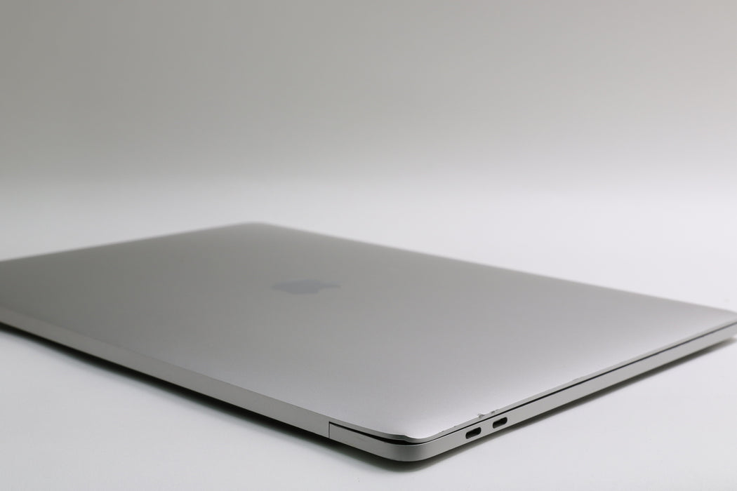 15" 2019, MacBook Pro, MV922LL/A, i7-9750H, 16GB, 256GB SSD, Radeon Pro 555X