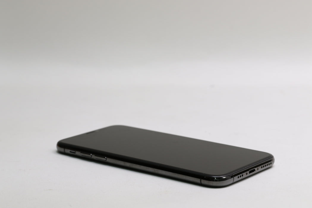 iPhone XS, 256GB, Unlocked, Space Gray, MTAL2LL/A