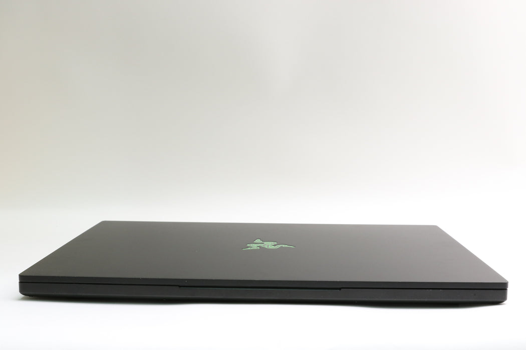 17.3" Razer Blade Pro 17, i7-9750H 2.60GHz, 16GB, 512GB SSD, RTX 2070, 2019