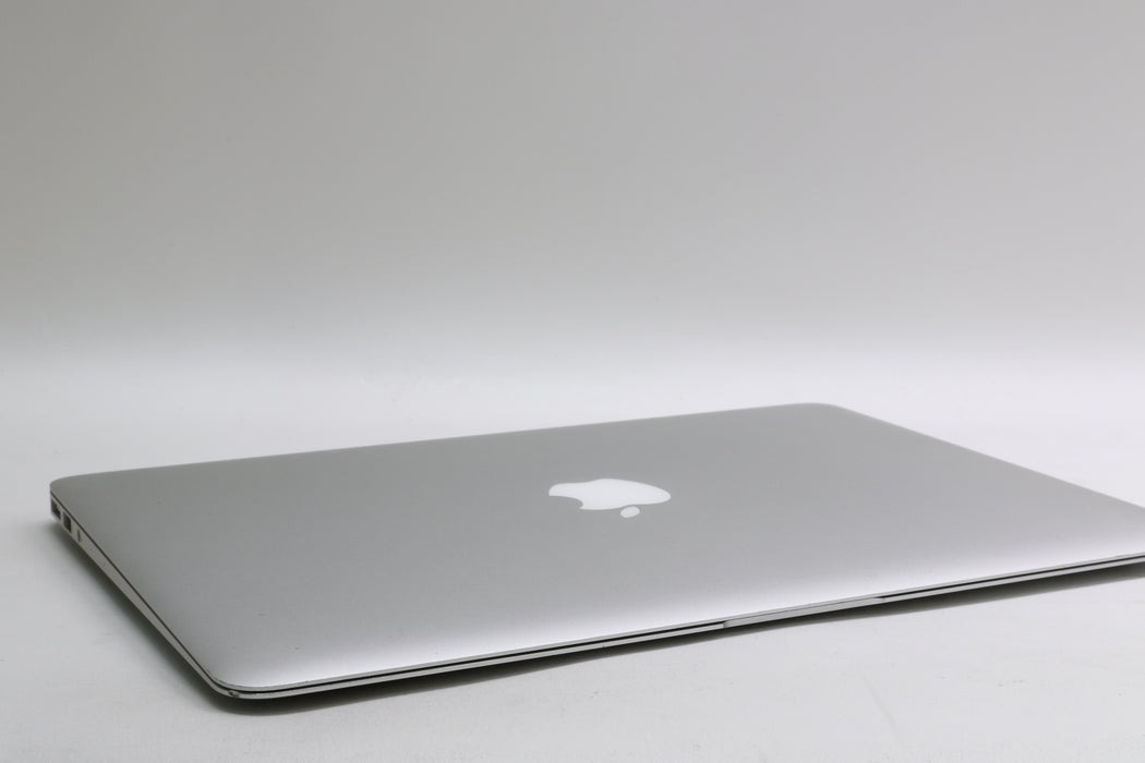 13" 2017, MacBook Air, BTO, i7-5650U, 8GB, 256GB SSD