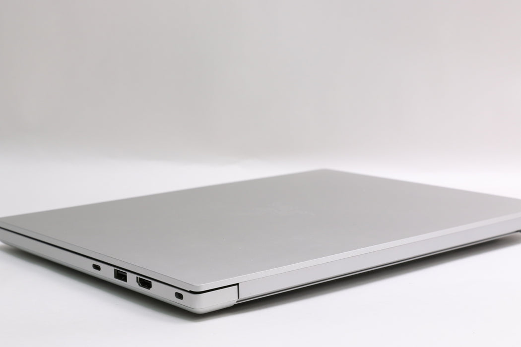 14" Razer Blade 14, AMD Ryzen 9 7940HS, 32GB, 1TB SSD, RTX 4070 Laptop GPU