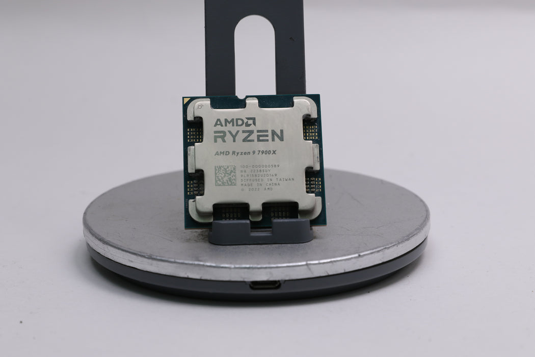AMD Ryzen 9 7900X 12-Core 4.7GHz SocketAM5
