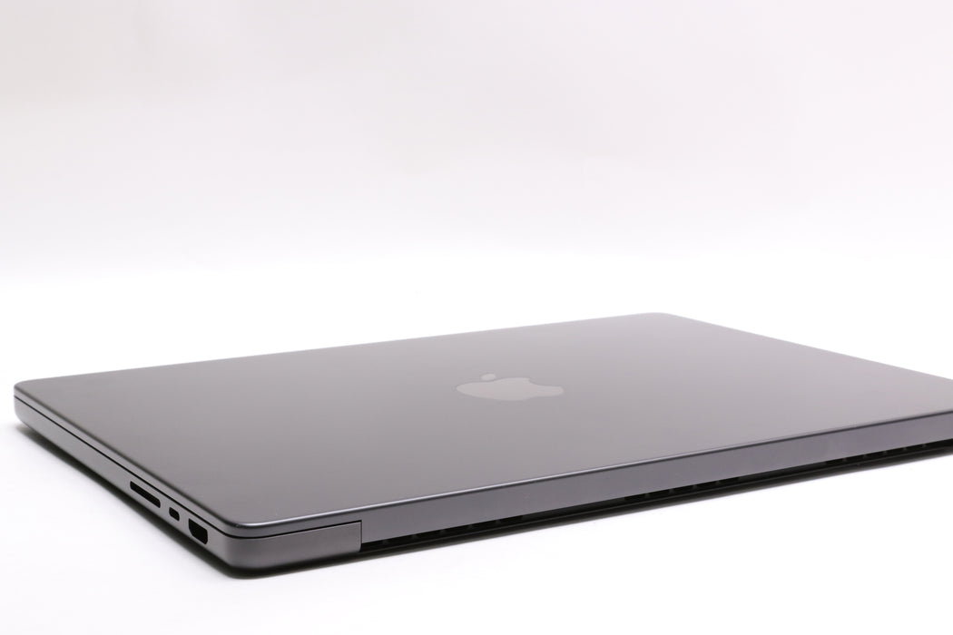 14" 2024, MacBook Pro, MW2U3LL/A, Apple M4, 16GB, 512GB SSD, 10C, 100% Battery!