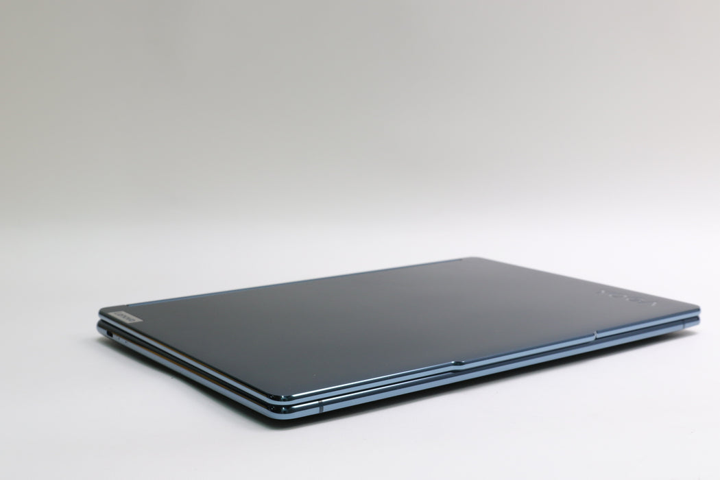 14" 2.8K Lenovo Yoga Book 9 13iru8, i7-1355U, 16GB, 1TB, Touch, 100% Battery!