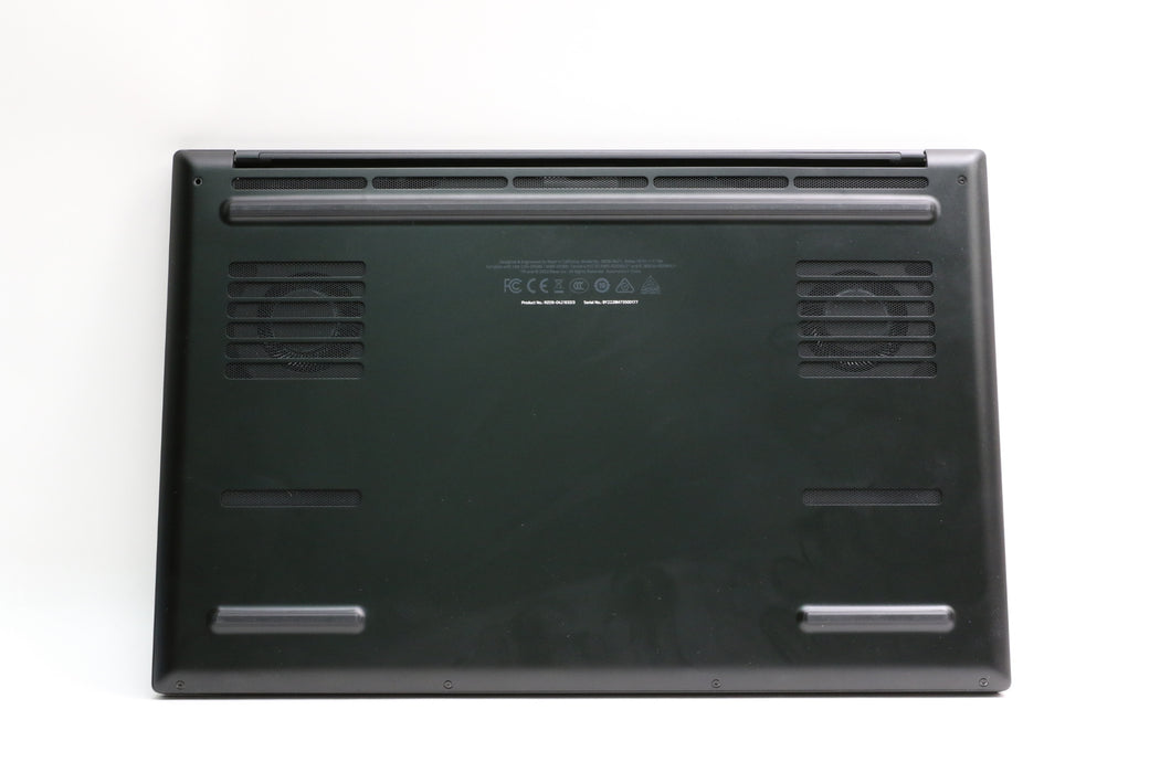 16" Razer Blade 15 (2022), i7-12800H, 16GB, 1TB SSD, RTX 3060