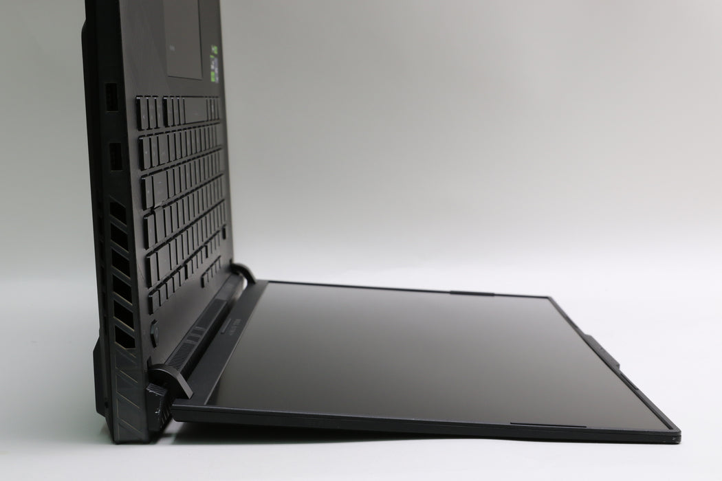 16" Asus Rog Strix Scar 16, i9-14900HX, 32GB, 2TB SSD, RTX 4090