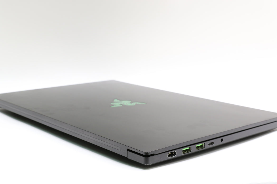 100%BATT 15" QHD Razer Blade 15, i7-11800H, 40GB, 1TB SSD, RTX 3070