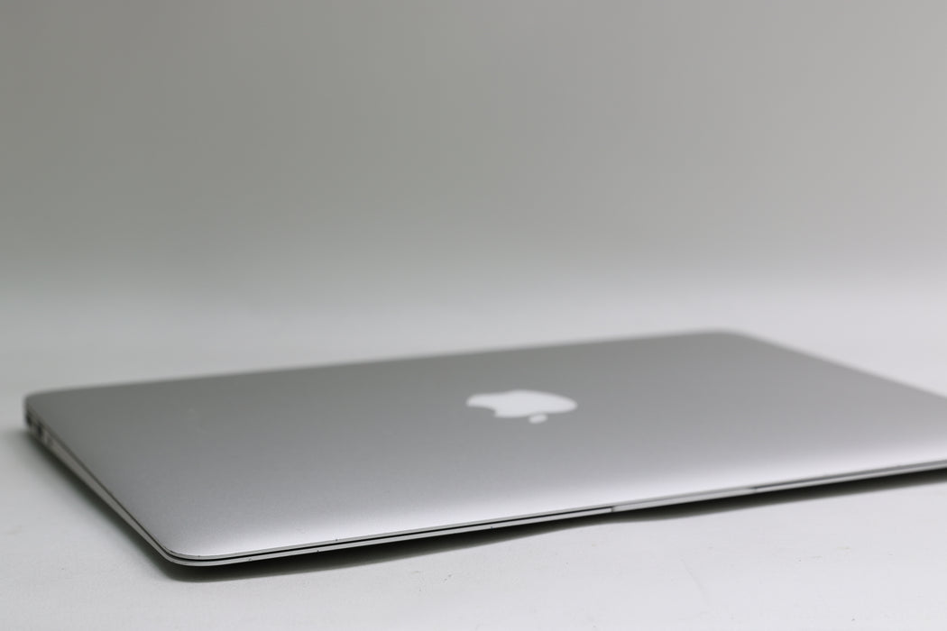 13" 2015, MacBook Air, BTO, i5-5250U, 8GB, 128GB SSD