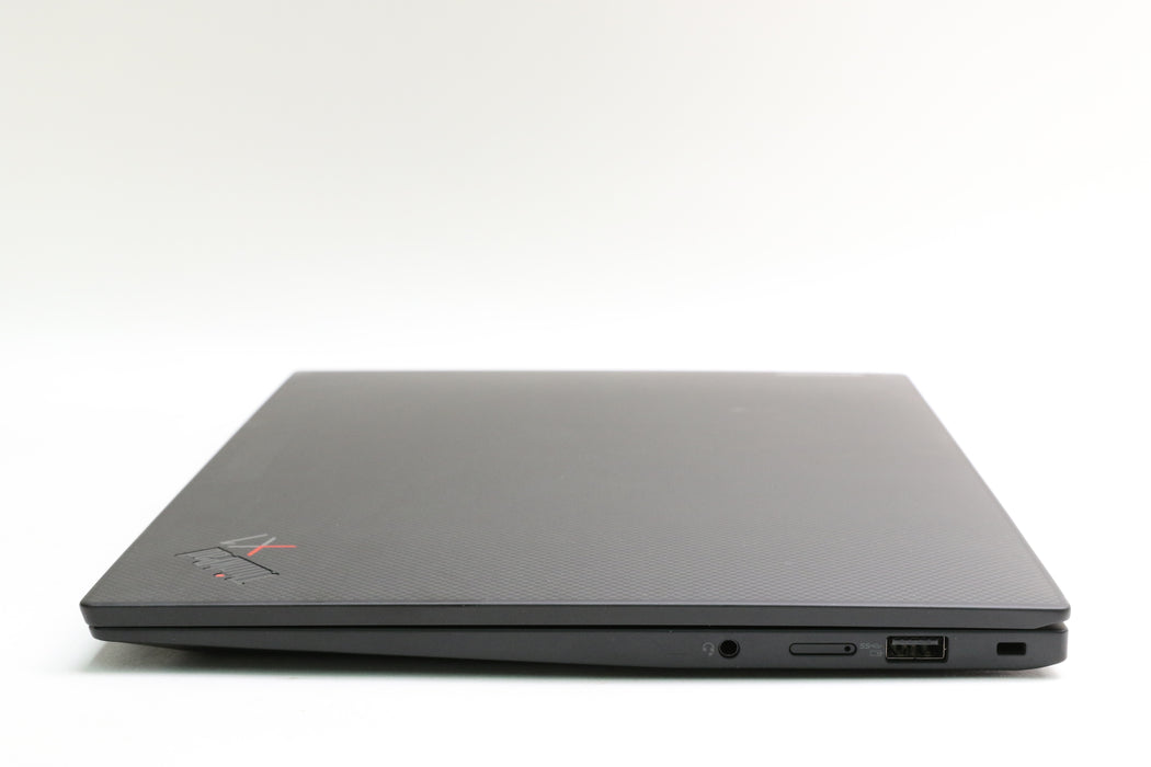 14" UHD+ Lenovo Thinkpad X1 Carbon Gen 10, i7-1270P, 32GB, 1TB SSD