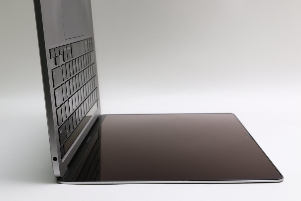 13" 2020, Macbook Pro, BTO, 3.20 GHz Apple M1, 16GB, 256GB SSD, 8C