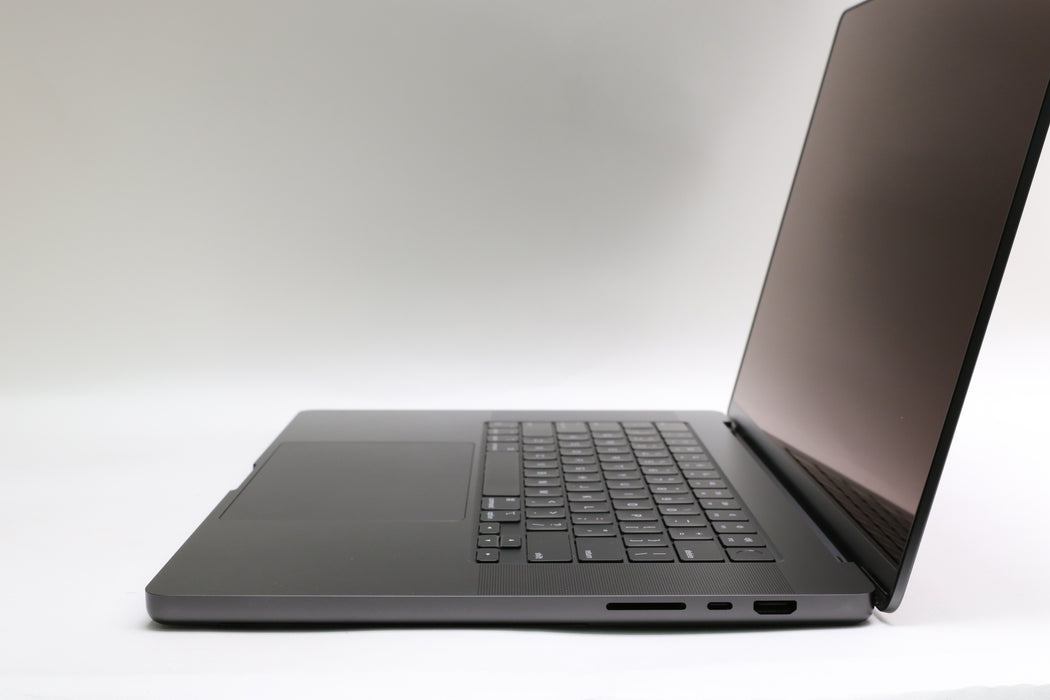 100%BATT 16" 2024, MacBook Pro, MX303LL/A, Apple M4 Max, 36GB, 1TB SSD, 32C