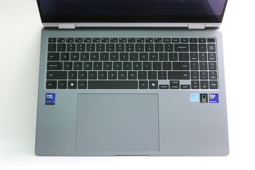 100% BATT 16" Samsung Galaxy Book5 Pro 360, Ultra 7 256V, 16GB, 1TB, OLED Touch!