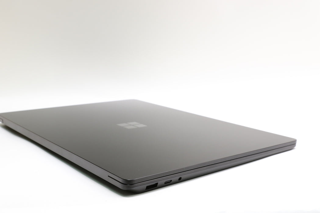 15" Microsoft Surface Laptop 5, 12th Gen i7-1265U, 32GB, 1TB SSD, Touchscreen