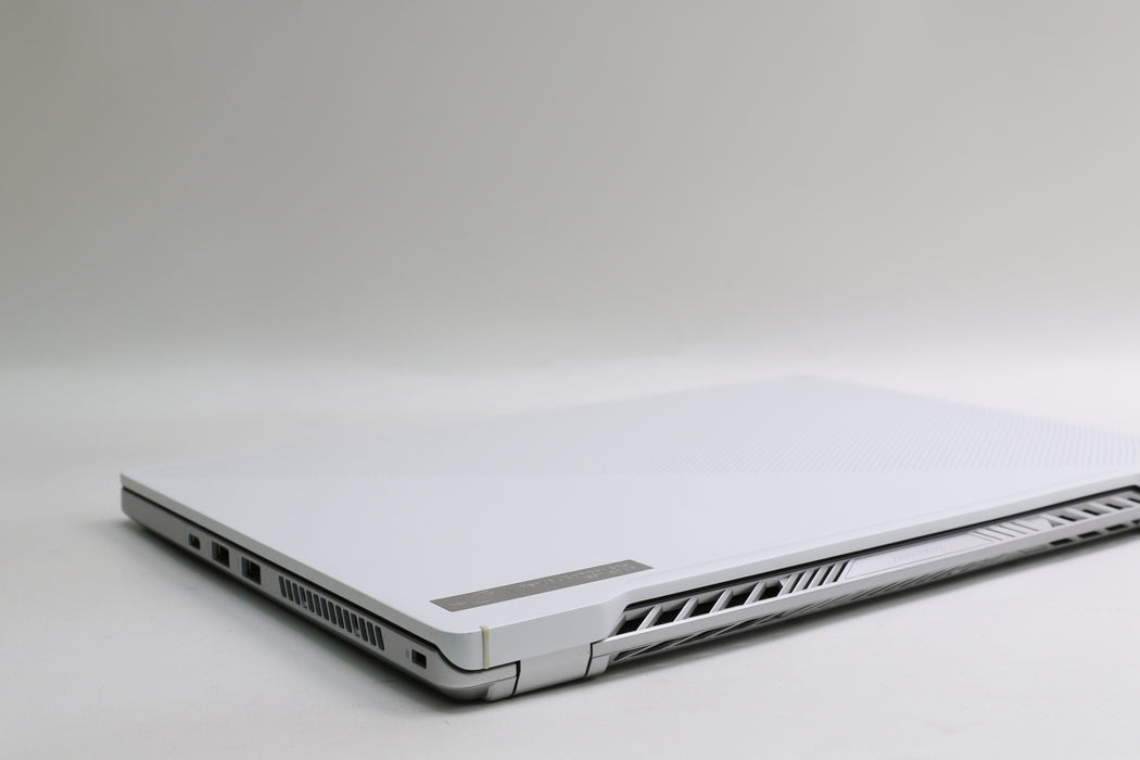 14" Asus Rog Zephyrus G14 Ga401iv, AMD Ryzen 9 4900HS, 16GB, 1TB SSD, RTX 2060